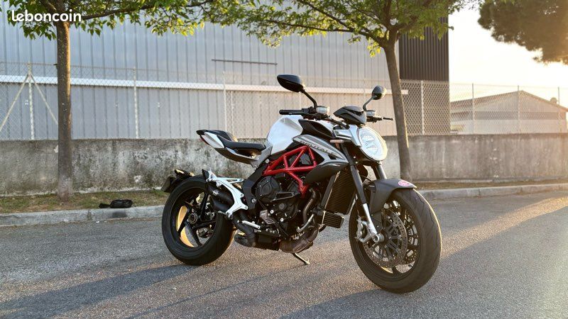 Brutale 800