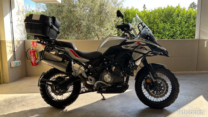 Benelli TRK 502 X