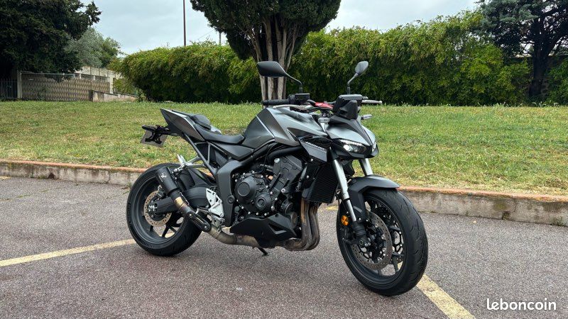 CB 1000 Hornet